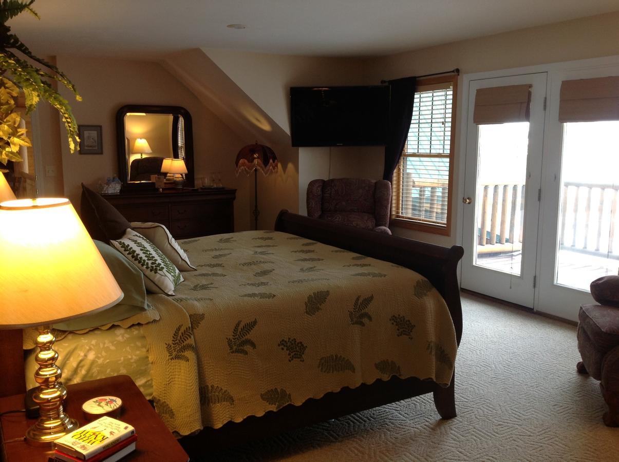 Blue Heron Inn Bed And Breakfast Rexburg Room photo